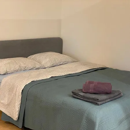 Park 1km To Old Town Apartment *