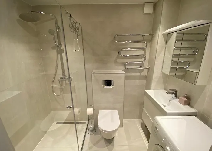 Park 1km To Old Town